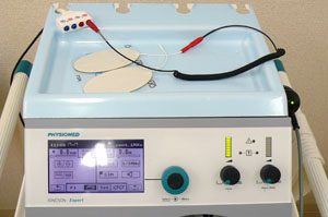 ドイツで開発された電気と超音波によるコンビネーション治療が可能な治療器イオノソンEX